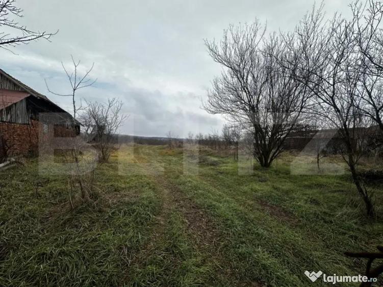 Teren intravilan, 4000 mp, zona Calnic - 3