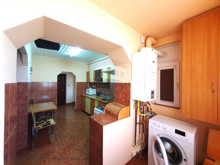Inchiriez apartament 2 camere Vlaicu, decomandat, etaj 2, centrală gaz - 8
