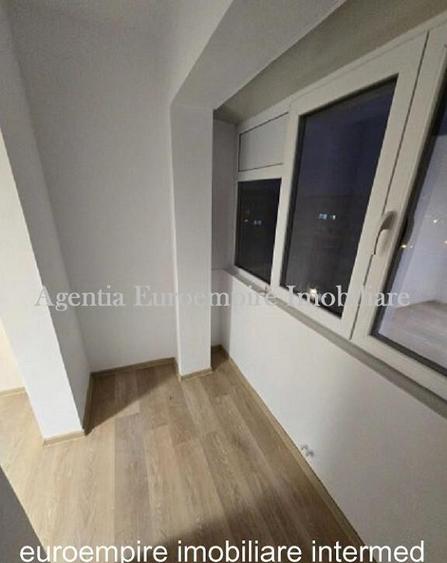 Apartament 2 camere semidecomandat zona CET - 3