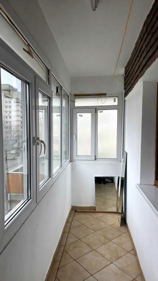 Proprietar ofer spre inchiriere garsoniera decomandataa - 1