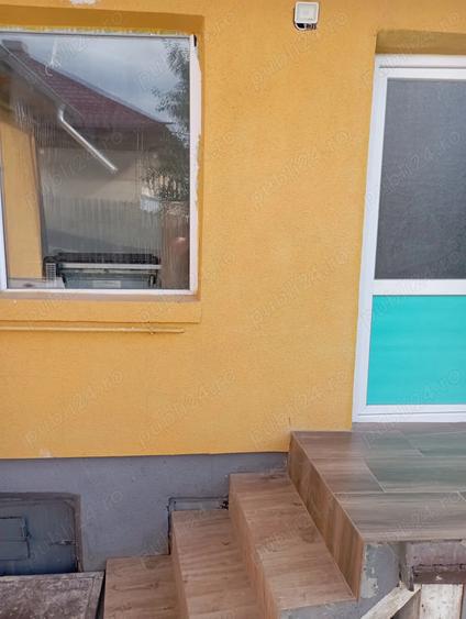 Casa de vanzare, cartier Tuguiata, renovata recent. - 8