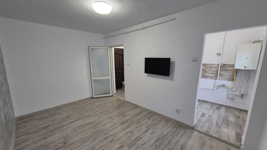 Proprietar, comision zero , ofer spre vanzare garsoniera renovata - 5