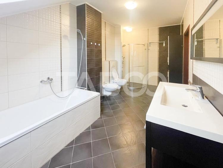 De vanzare casa individuala cu teren de 1012 mp situata Gheorgheni - 9