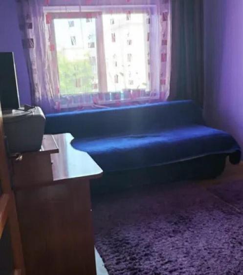 - Apartament 3 camere decomandat, Calarasi 4, etaj 3. - 7