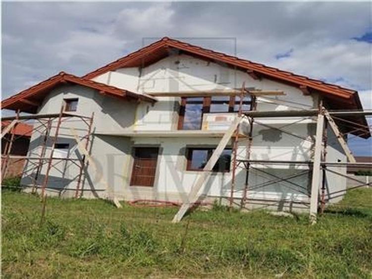 Casa individuala - zona buna - suprafete generoase - 3