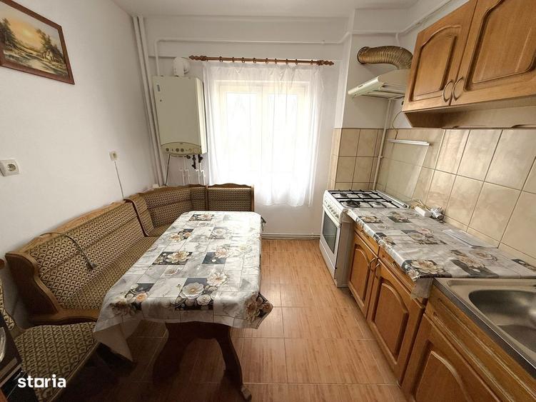 Apart 3 camere spatios, mobilat+utilat, zona linistita - 2