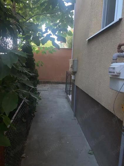Inchiriez casa 10 camere Prelungirea Ghencea pretabil camin de batrani - 2