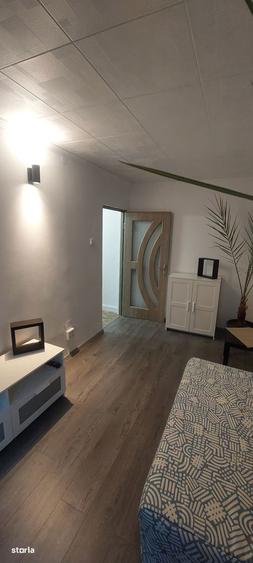 Navodari-bloc apartamente-garsoniera decomandata, parter - 5