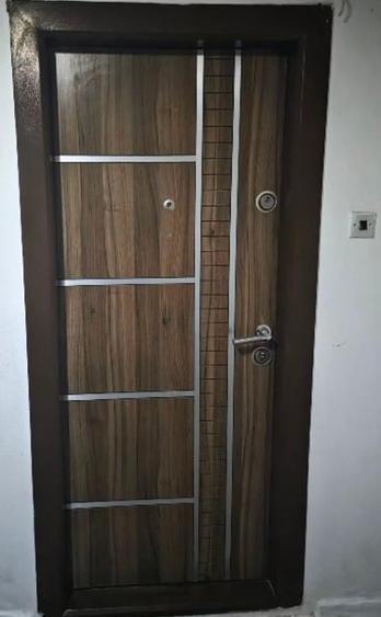 VAND APARTAMENT  3 CAMERE DECOMANTAT 75M2 - TECUCI - 4