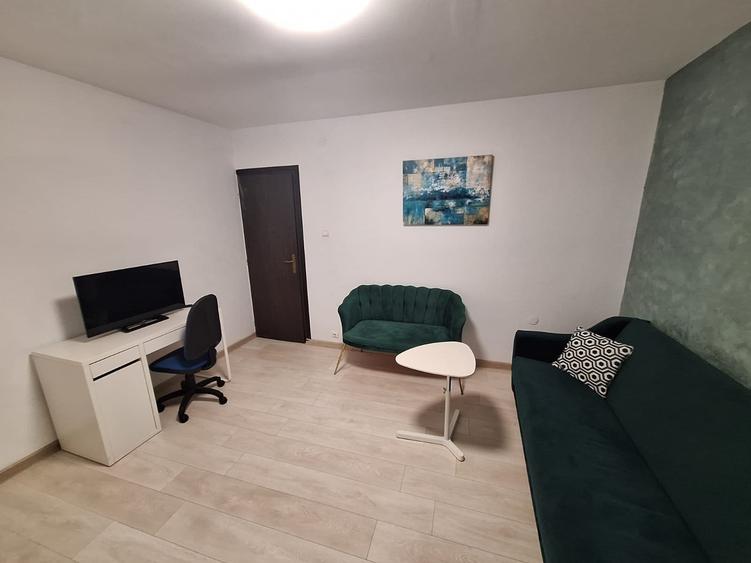 Apartament cu 2 camere, decomandat, zona Copou - 2