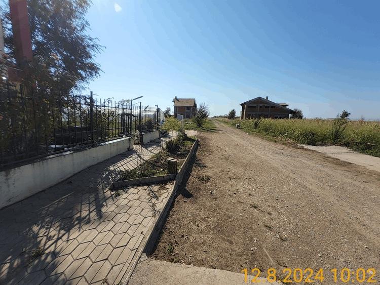70 loturi drum in curs de asfaltare piscina utilitati partial amenajat - 4