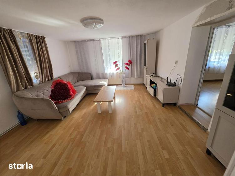 5 cam - casa individuala - la 15 km de Arad - 3