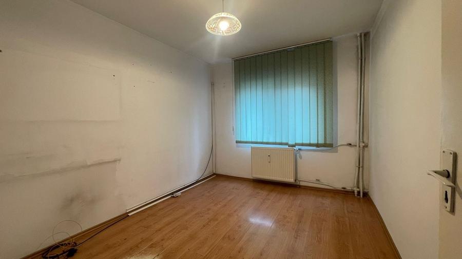 SPATIU COMERCIAL DE VANZARE, DECEBAL - 5