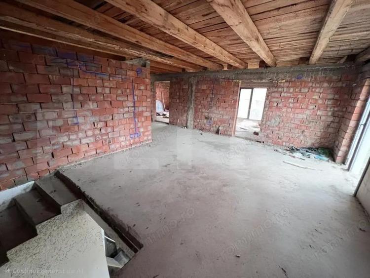 Pensiune in construc?ie cu poten?ial turistic ?i teren generos. 420mp utili - 16