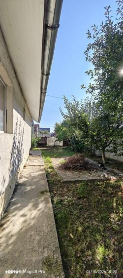 Casă cu 3 camere decomandat cu Teren 500 Mp în Holboca