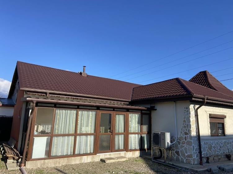 Casă cu 3 camere în Gura Câlnăului