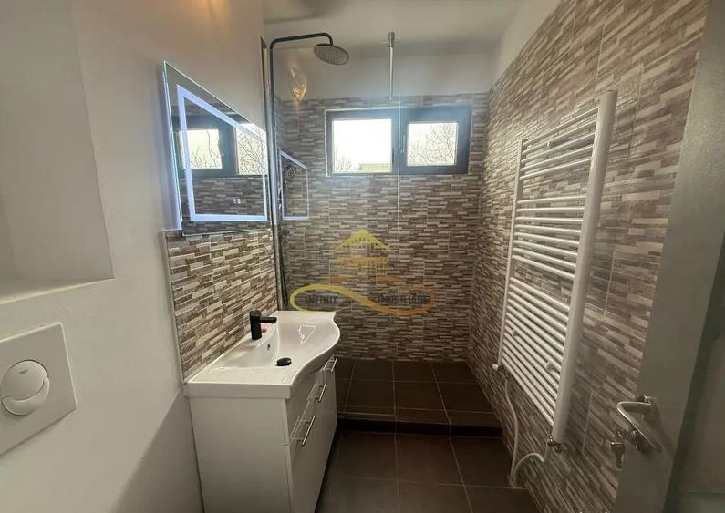 Apartament renovat 2 camere etaj 3 de vanzare Bacau - 15