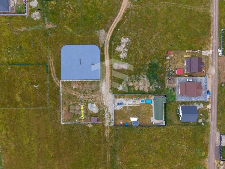 Teren Construcții intravilan de 733 mp, în Sânpetru