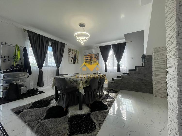 Casă cu 4 camere cu Teren 375 Mp în Central
