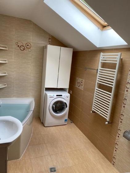 Duplex cu 4 camere cu Teren 350 Mp în Noua