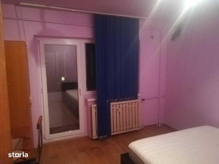 Apartament cu 2 camere decomandat în Badea Cârțan