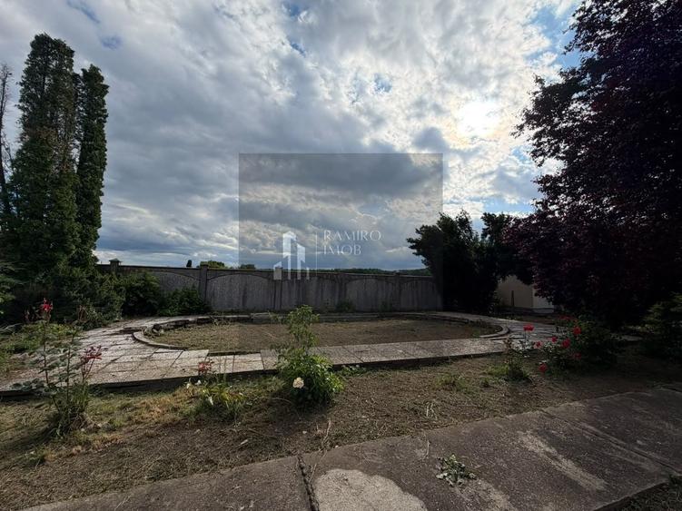Casă individuală cu 5 camere cu Canalizare în Puchenii Mari