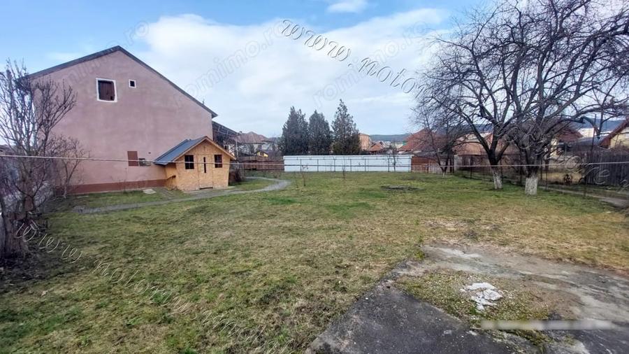 Casă cu 4 camere cu Teren 763 Mp în Central