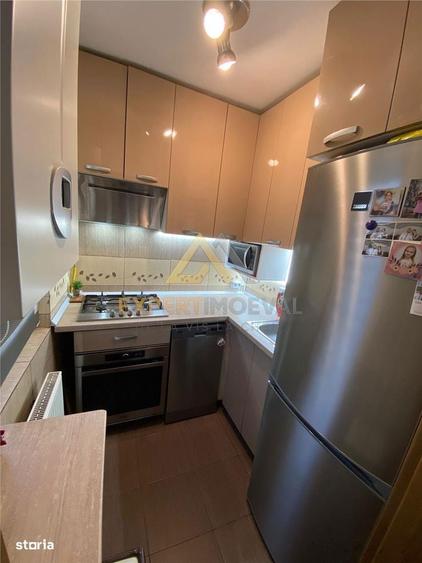 Apartament cu 2 camere decomandat în Gării