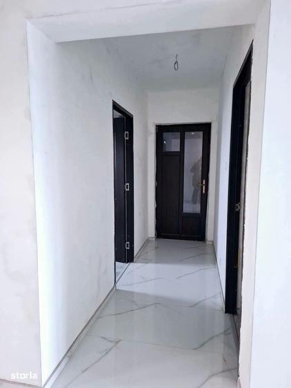 Casă cu 4 camere cu Teren 517 Mp în Central