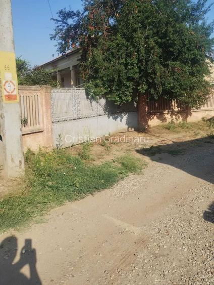 Casa + curte. Comuna Lita, Judet Teleorman