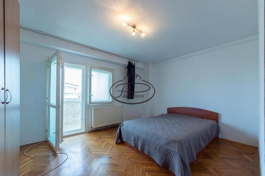 Apartament cu 3 camere în Calea Călărașilor