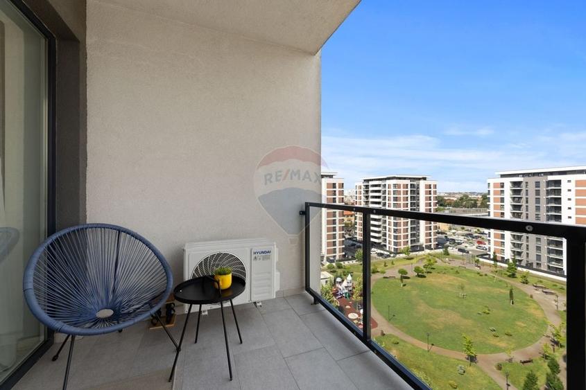 Apartament cu 3 camere semidecomandat, mobilat în UTA