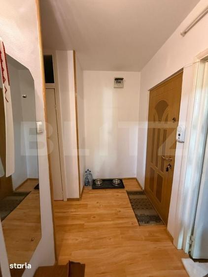 Apartament cu 3 camere decomandat în Piața Centrală
