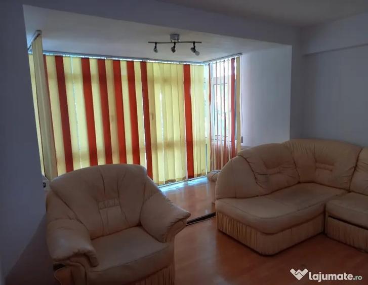 Apartament cu 2 camere semidecomandat în Gară