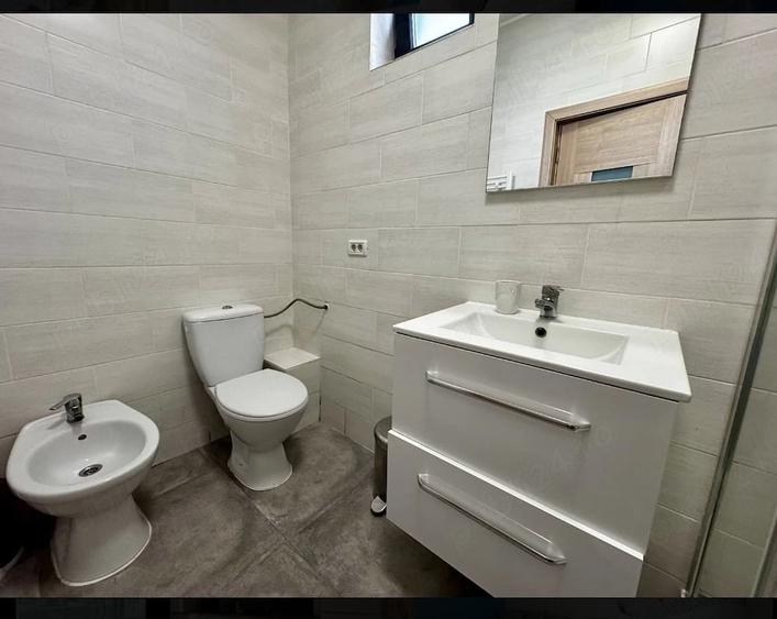Apartament cu 2 camere decomandat în Năvodari Tabără