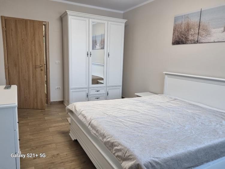 Apartament cu 3 camere decomandat, mobilat în Braytim