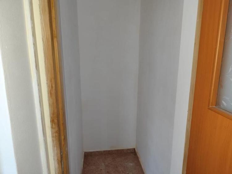 Apartament cu 2 camere semidecomandat în Cina