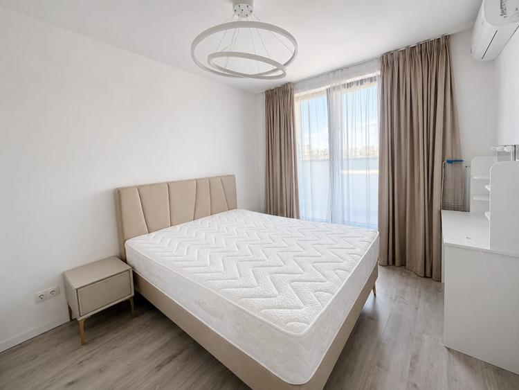 Apartament cu 2 camere semidecomandat, mobilat în Pipera