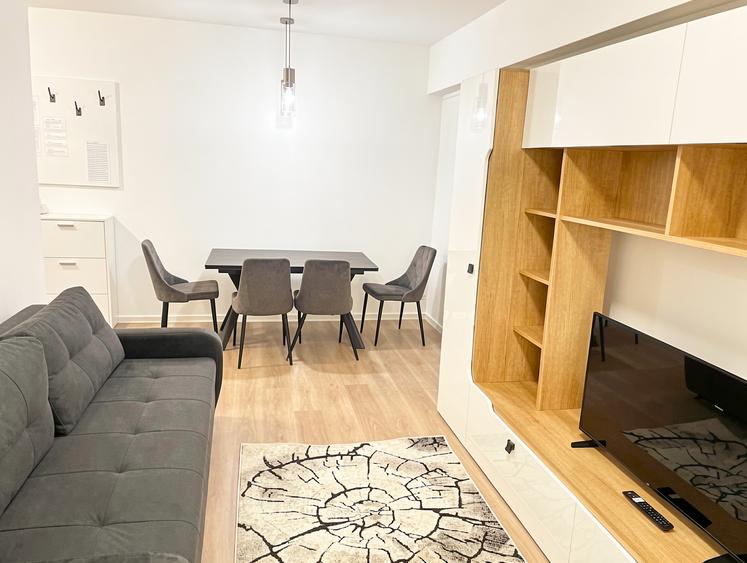 Apartament cu 2 camere decomandat în Viilor