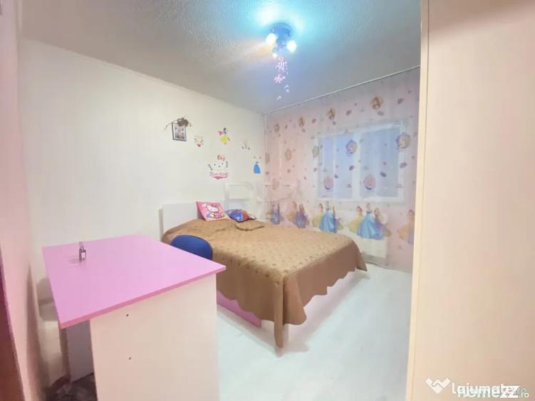 Apartament cu 3 camere decomandat în 13 Septembrie