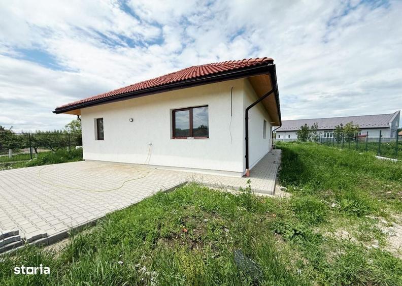 Casă cu 4 camere în Juc-Herghelie