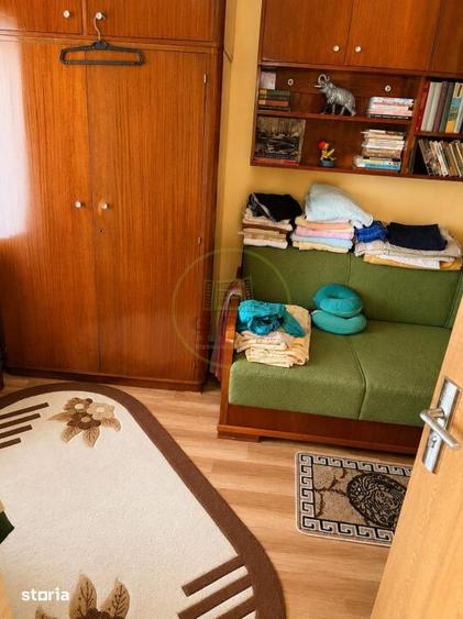 Apartament cu 4 camere, mobilat în Central