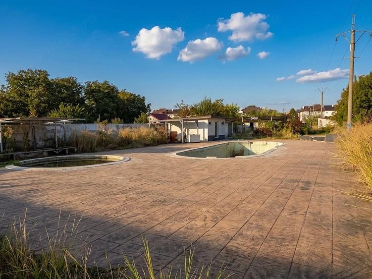 Spațiu comercial, de 1,000 mp, în Ghermănești