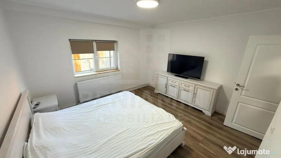Casă cu 4 camere cu Teren 562 Mp în Brestei