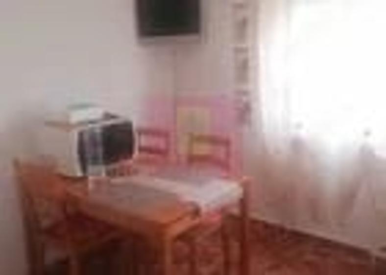 Apartament cu 2 camere semidecomandat în Parcul Circului
