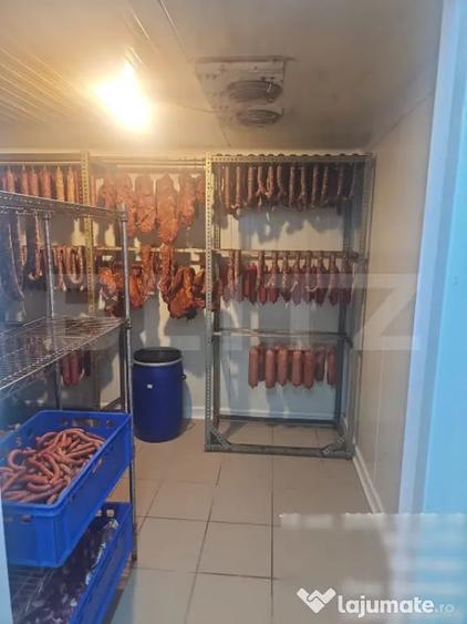 Spațiu comercial, de 320 mp, în Central