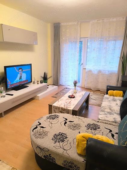 Apartament cu 2 camere decomandat în Ultracentral