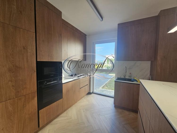 Duplex cu 4 camere cu Canalizare în Gilău