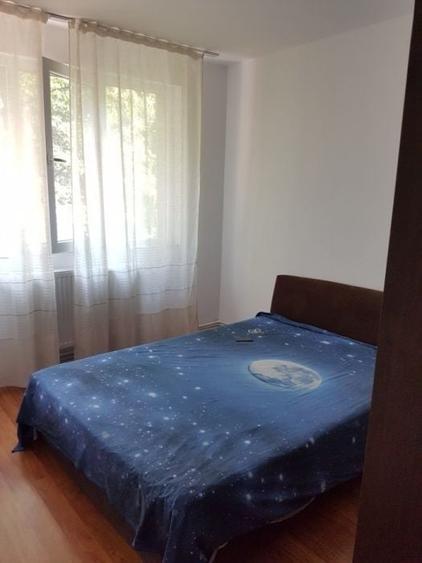 Apartament cu 2 camere semidecomandat în Sârbi