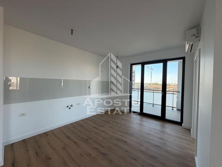 Apartament cu 2 camere semidecomandat în Torontalului